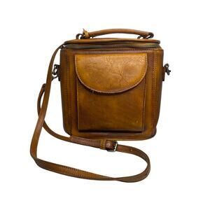 Womens POL Leather Brown Shoulder Bag Saddlebag Cognac Western Country Rodeo